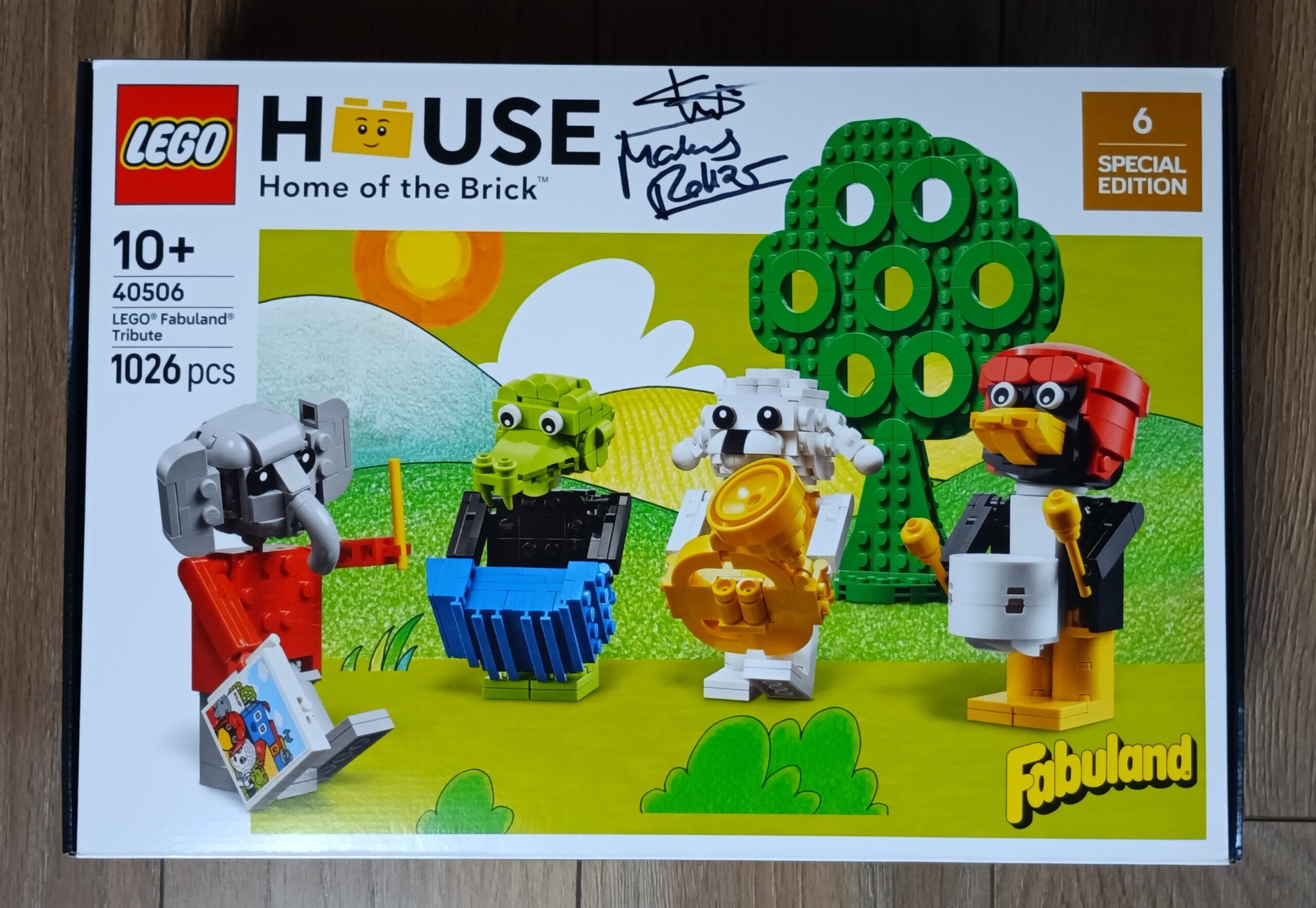 LEGO® LEGO House 40506 Hołd dla LEGO® Fabuland® (z autografami) - obrazek 5